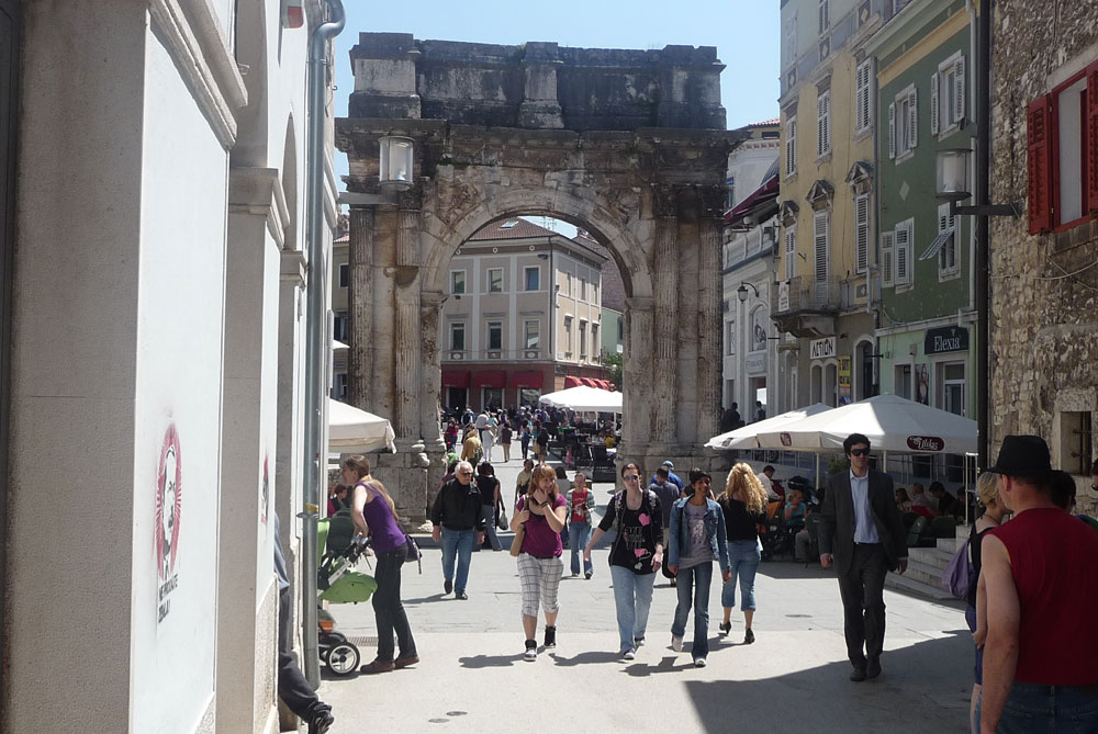 Pula